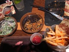 -FAT COW(虹梅路店)