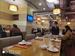 大堂-粤仔湾砂锅粥(金太湖店)