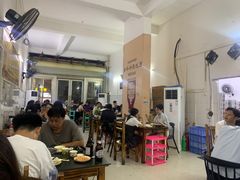 -周良天山牛杂城(天山路总店)
