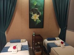 -新盈光·云会所(百丈东路店)