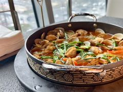 -蝴蝶里·粤菜·点心(滨江龙湖店)