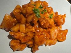 -蜜桃餐厅·伴山(湖滨商业街店)