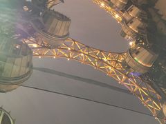 -影汇之星8字形摩天轮