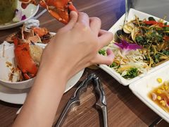 -The Dishes Seafood & Restaurant