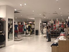 -优衣库(南京建邺万达广场店)