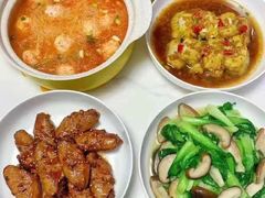 -天鹅到家·保姆月嫂育儿嫂(两江店)