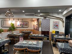 大堂-八两八金·莱芜特色炒鸡(市南漳浦路店)