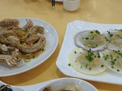 -鹏城人家海鲜酒家·23年老字号(较场尾店)