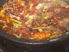 -小饕荟雅安贡椒鱼鲜馆(广福桥店)