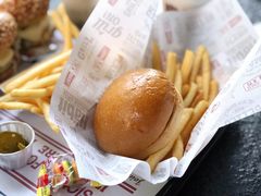 -The Habit Burger Grill 哈比特汉堡(复兴soho店)