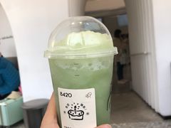 -喜茶(迪士尼小镇·平行宇宙店)