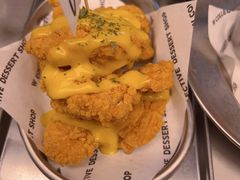 -W COLLECTIVE  DESSERT SHOP
