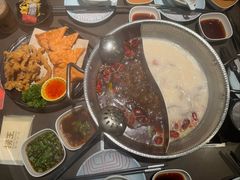 -捞王锅物料理(上海世茂广场店)