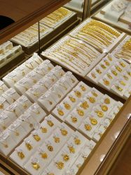 点击看大图 -老凤祥银楼(五角场万达广场店)