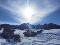 -丝绸之路山地度假区滑雪场