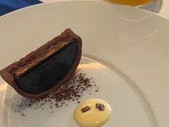 -AZUR聚(香格里拉饭店)