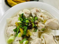 -金陵老丁家馄饨(新街口店)