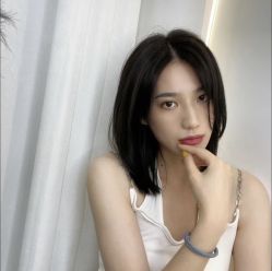 -丝语萱形象