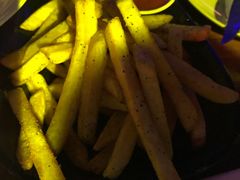 -MARU玛露音乐餐厅(大学路店)