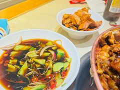 -老佛爷炭火蛙锅直营(清滨路总店)