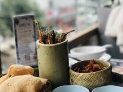 -曼谷靠山街