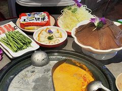 -生活如沸·顺德水牛奶火锅(大学路店)