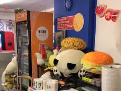-谐音梗主机电玩·桌游·剧本团建轰趴馆(泛海名人店)