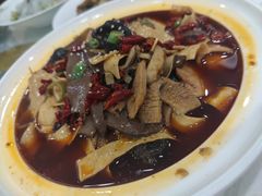 -红高粱大酒店(宁山东路店)