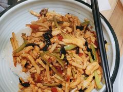 -西部马华清真兰州牛肉面·烧烤夜市(三里河店)