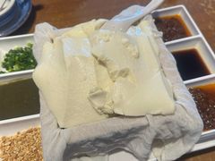 -95号酱骨·一块豆腐(展春园西路店)