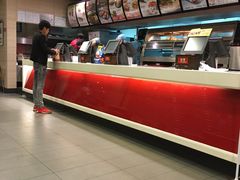 -肯德基(春申店)