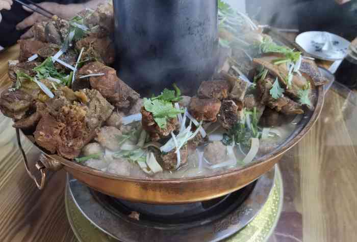 李记火锅(阳城店)-"直接打电话预订送货上门,五个大人,一个小.