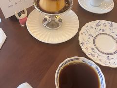 -Café Monson