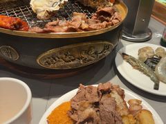 -山焱·炭火自助烤肉(周浦万达店)