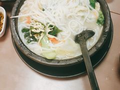 -灵芝妹子海鲜米线(瓦房店新玛特店)