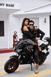 -上花轿婚纱摄影