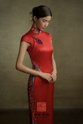 点击看大图 -藤薰定制中式嫁衣礼服旗袍店
