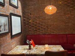 -BROWNSTONE布朗石西班牙餐厅(富城店)