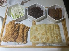 -鸭王烤鸭店(三里河店)