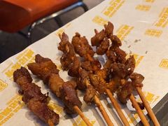 -威记烧嘢·南宁烧烤·超级生牛(绿地店)