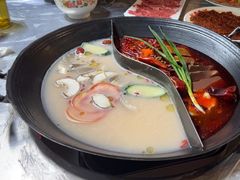 -肖婷姐大铁锅重庆火锅(南湖店)