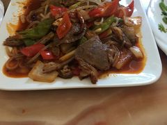 -苏莱特色牛骨滩羊手抓馆(长城东街总店)