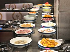 -钱小主·自助回旋烤肉火锅餐厅(东方新天地店)