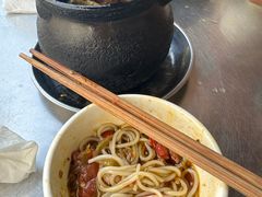 -李记特色罐罐米线(重庆中环大厦店)