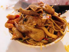 -岗上渣渣老火锅(两路口店)