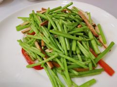 芦蒿炒干丝-老吉士(环贸iapm店)