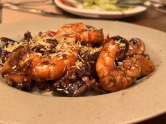 油醋炒鲜虾蘑菇-夏朵花园(复兴西路店)