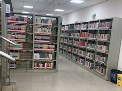 -石景山区图书馆(八角南路)