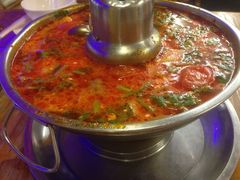 -J Daeng Seafood