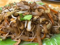 -蚝哥花姐湛江烤生蚝(美丽湾市场店)